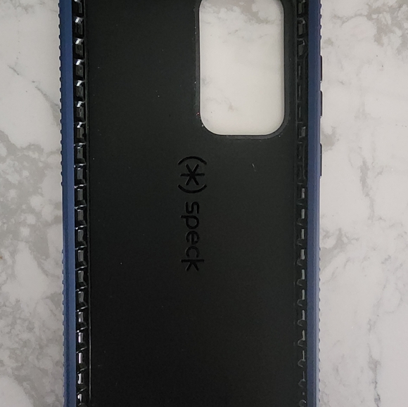 Samsung S22 Ultra Speck Case - Picture 2 of 2